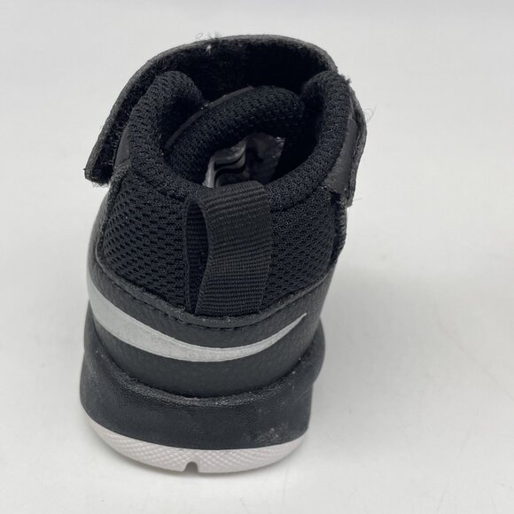 Nike Baby Team Hustle D7 Black High Top Shoes US size 2C - Picture 14 of 16